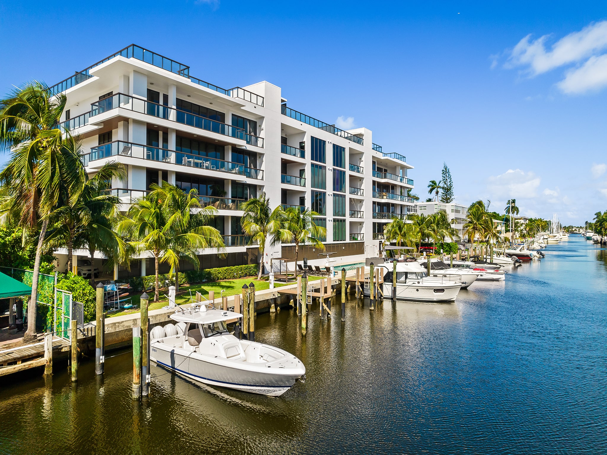 30 isles of Venice Drive Fort Lauderdale - DOTOLI Group