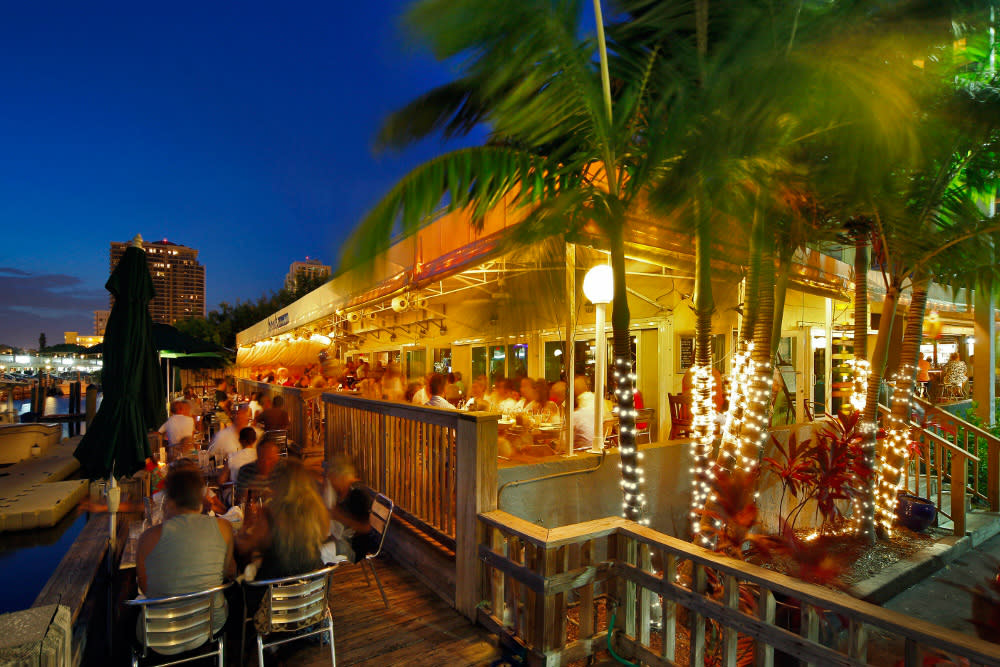 Coconuts Seafood Restaurants in Fort Lauderdale