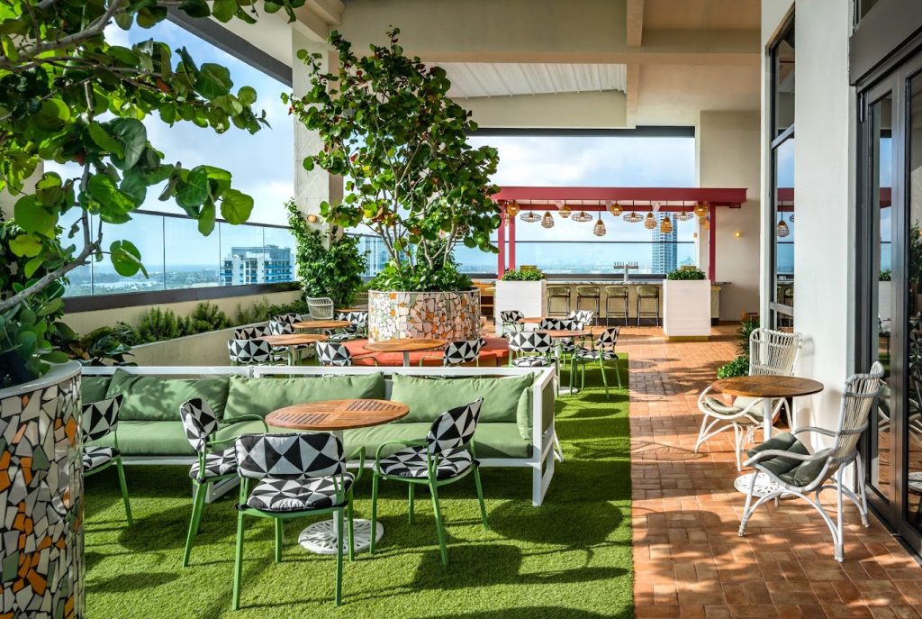 Sparrow Rooftop Bar in fort lauderdale