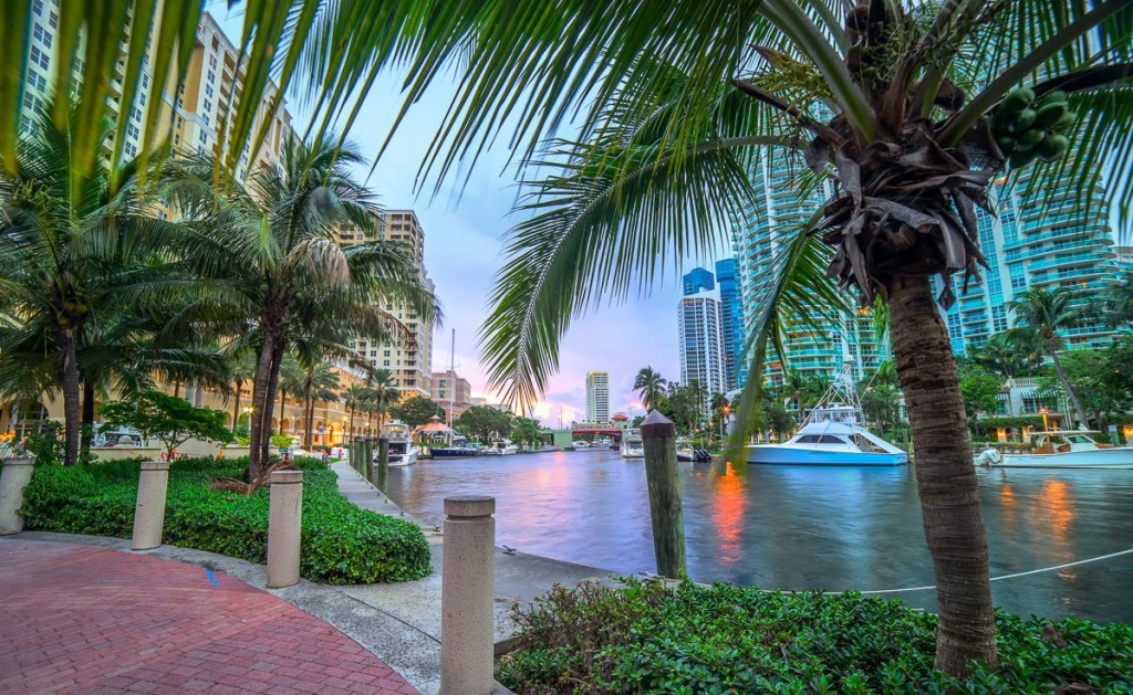 Fort Lauderdale Waterways  Explore Restaurants & Activities