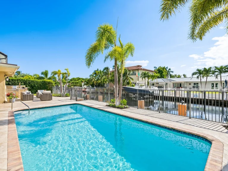 How to Negotiate Waterfront Homes in Fort Lauderdale