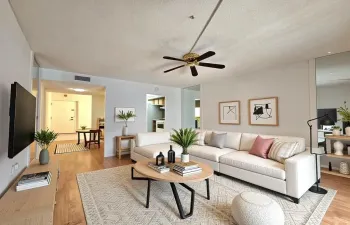 LIVING ROOM AREA