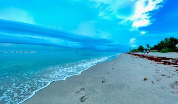 OCEAN AND BEACH FRONT LOCATION