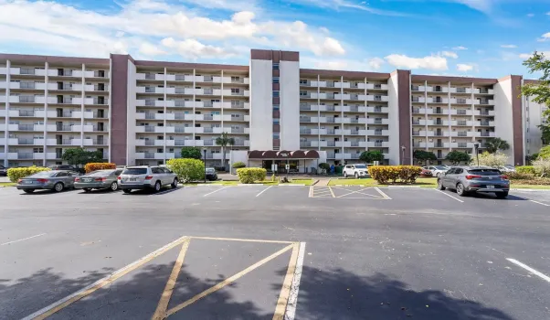 55+ Bldg. 6 - Call for VA Possible VA Financing