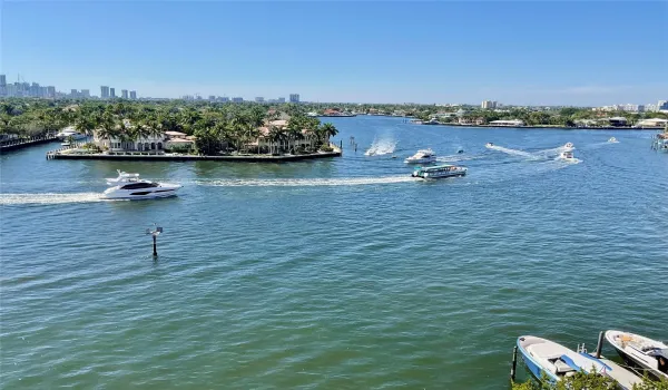 Sweeping Intracoastal views and downtown