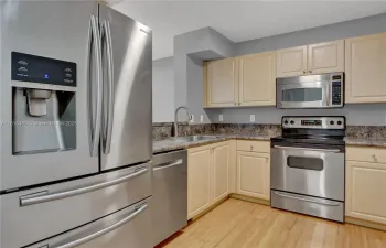 Open Large Kitchen