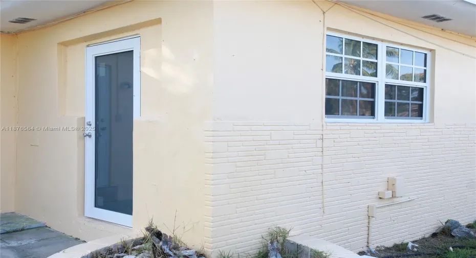 FRONT DOOR