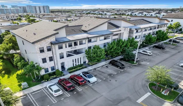 Apex at Park Central