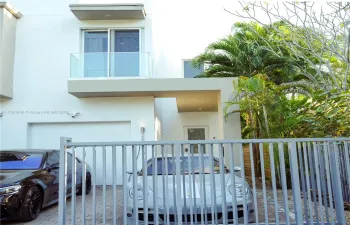Townhouse For Sale