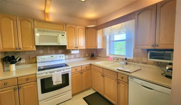 Bright and airy kitchen