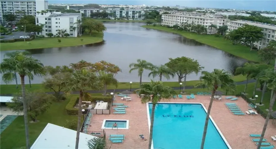 this is the heated Le Club Pool, Jacuzzi, Tiki Hut with Plenty of Loungers, Several Grills, Picnic Tables for Your Use. This Pool is only for the use of Residents in Le Clubs 3 buildings 7,8,9. There is another Heated Pool at the Clubhouse for All of Cypress Bend.