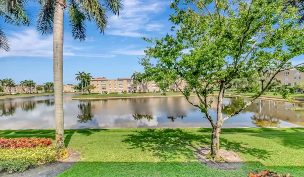 1265 imperial Isle, #204, Boynton beach