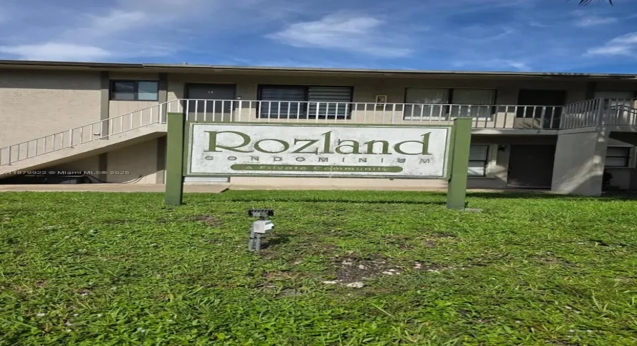 ROZLAND'S LEAST EXPENSIVE 2/2 FOR SALE