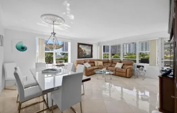 Corner Residence