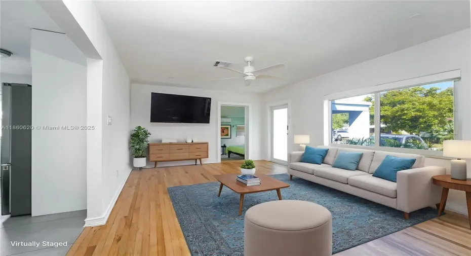 Living room - Virtually Staged