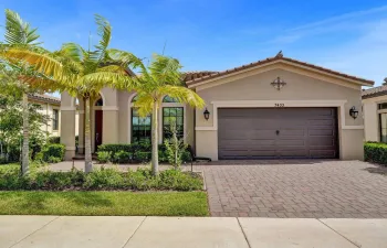 Pretty Florida Style Spanish Elevation