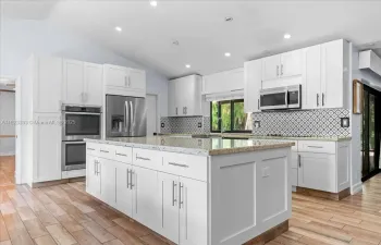 Spectacular Kitchen