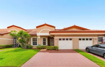 Paradise awaits in desirable MALVERN!