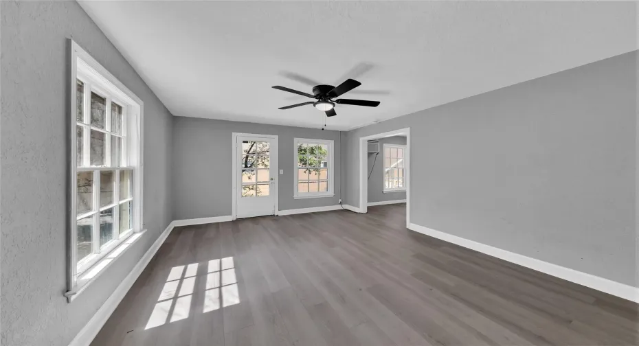 Main room in efficiency living/bedroom