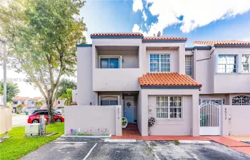 Townhouse For Sale