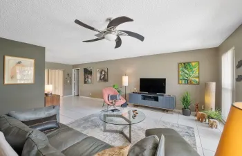 Living Room / Dining Room