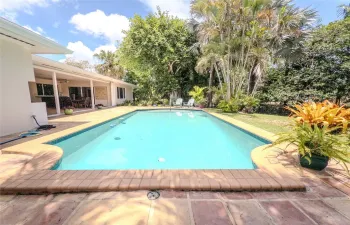 Your Tropical Oasis