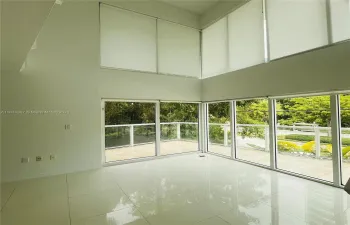 Modern Corner unit