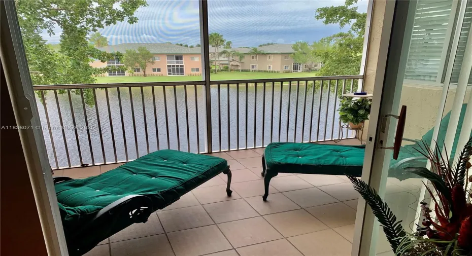Screened Balcony with relaxing view of lake