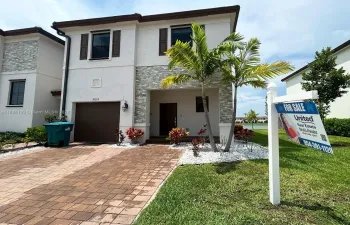 Townhouse For Sale