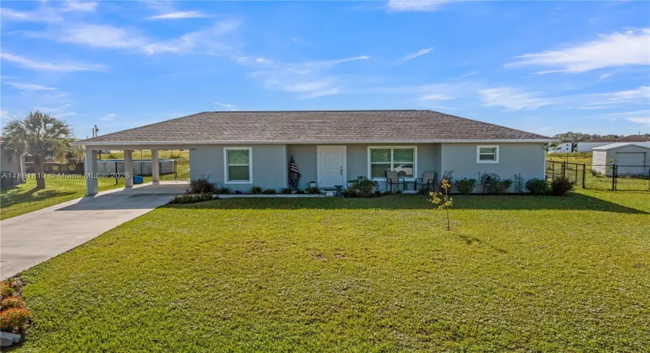 1263 Norge Ct, LaBelle, FL 33935