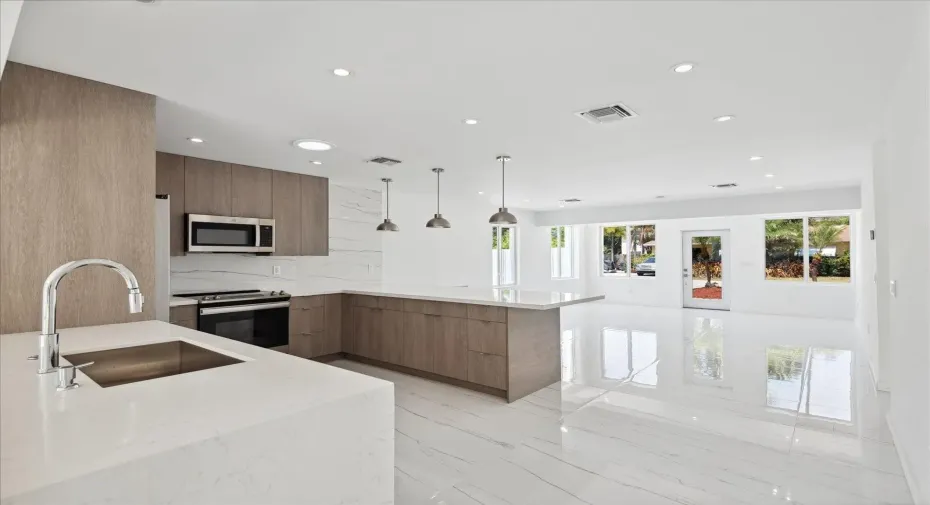 Kitchen & Living Area