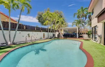Townhouse For Sale