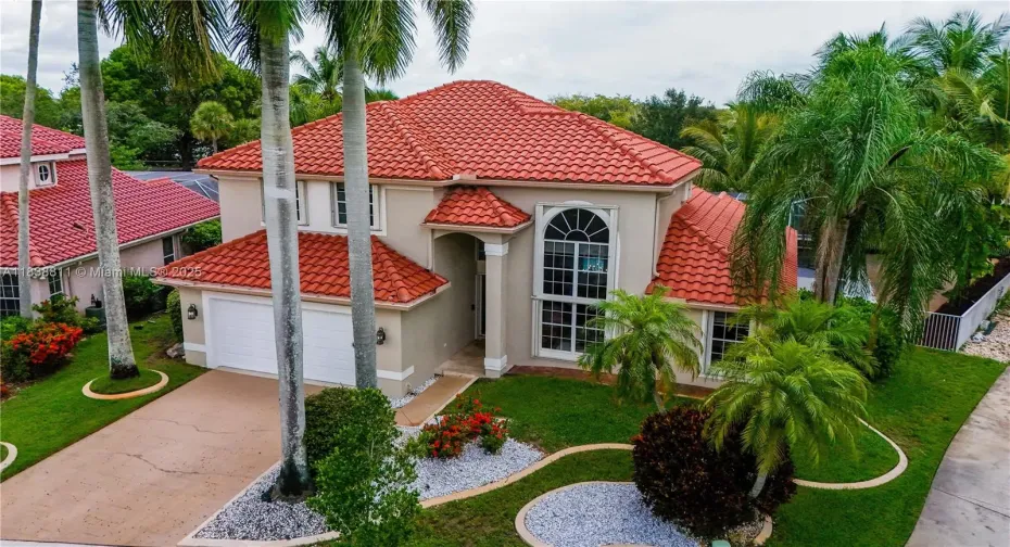 1503 NW 178 Ln Pembroke Pines FL 33029