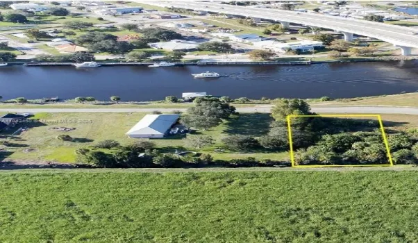 Lot 19 River Rd, Moore Haven, FL