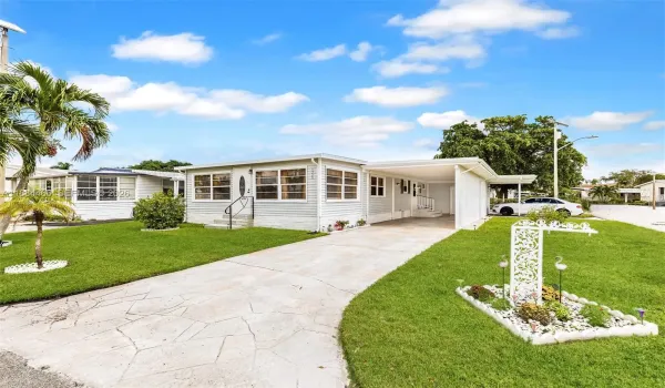 Home has been freshly painted inside and out.