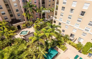 600 Sq ft patio with direct access to the courtyard, pool, and resort-style amenities—including a fully equipped gym, billiards, darts, library, co-working space, and more.