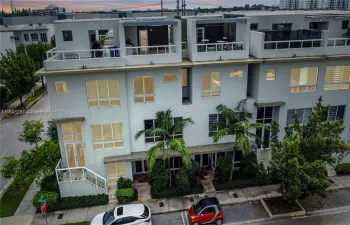 Townhouse For Sale