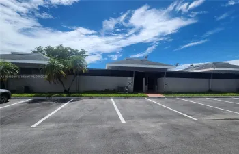 2 assigned parking spaces
