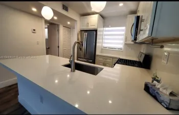 Granite Kitchen Soft Close
