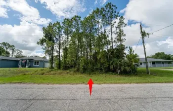 8055 Sandalwood Cir, LaBelle, FL 33935