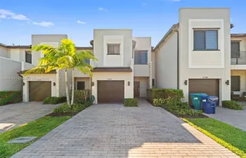 Townhouse For Sale
