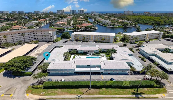 Prime location near Deerfield Beach’s oceanfront