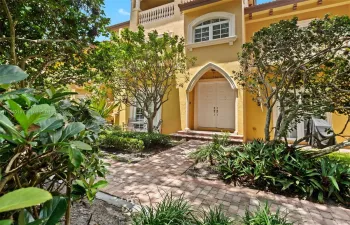 Townhouse For Sale