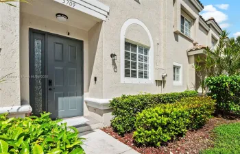 Townhouse For Sale