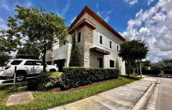 Townhouse For Sale