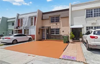 Townhouse For Sale
