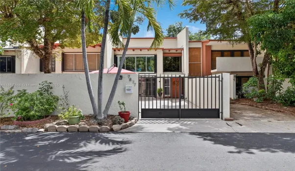 Front Exterior Fence