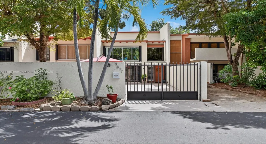 Front Exterior Fence