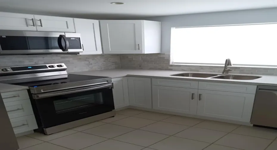 NEW KITCHEN