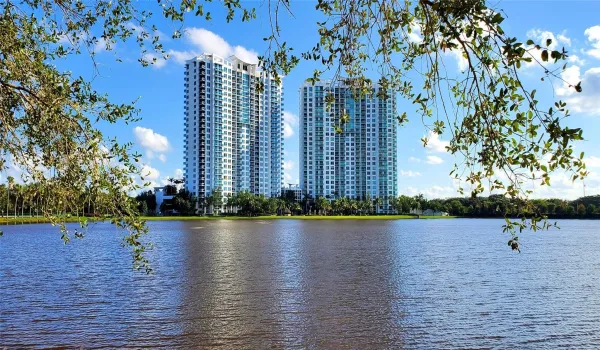Tao Sawgrass